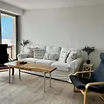 Apartment Entre & Port - T3 Carnon, Terrasse, Clim *